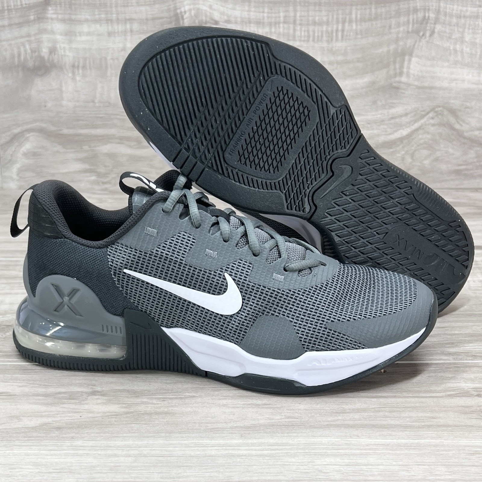 Nike Air Max Alpha Trainer5 Dm0829 003 Men's Size 10 Shoes